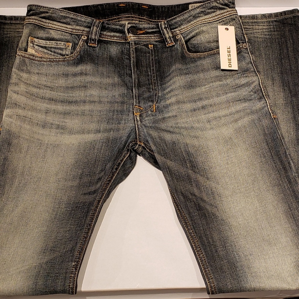 NWT! Diesel Safado Slim Straight Fit Jeans **HP** - Picture 4 of 6